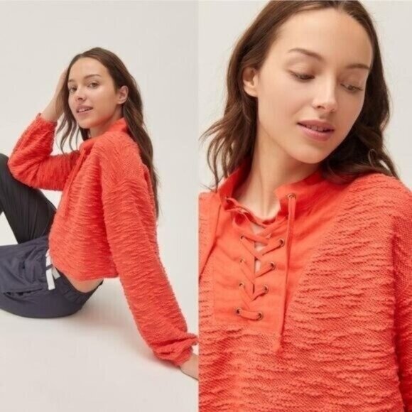 Urban Outfitters Lace Up Funnel Neck Cropped Sweater M Lightweight Relaxed - Picture 1 of 10